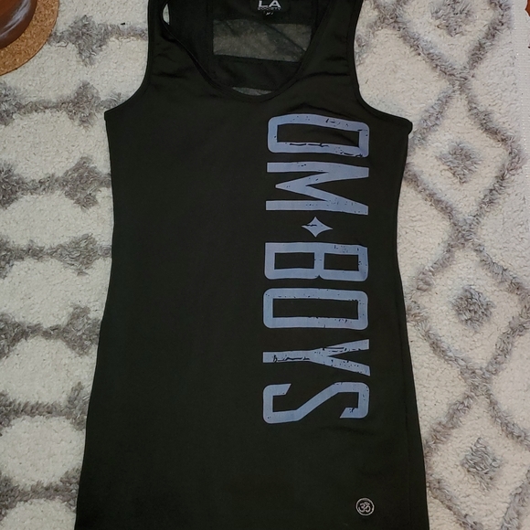 Om-Boys mesh cutout tank - Picture 2 of 3